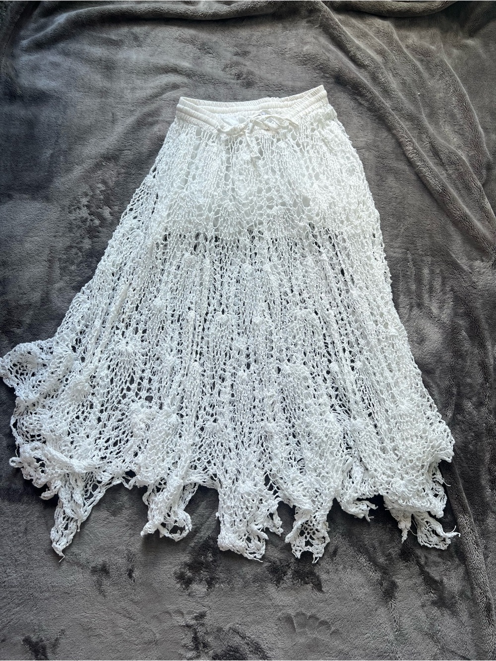 EARTHBOUND White Crochet Circle Skirt